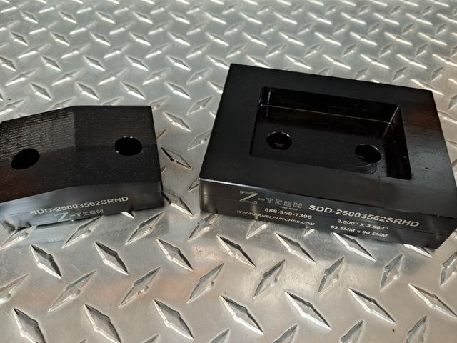 Custom Super Dandy Dieset, 2.500" by 3.562"  Standard 0.073" Radius Corners   (For use on up to 10 Gauge mild steel)