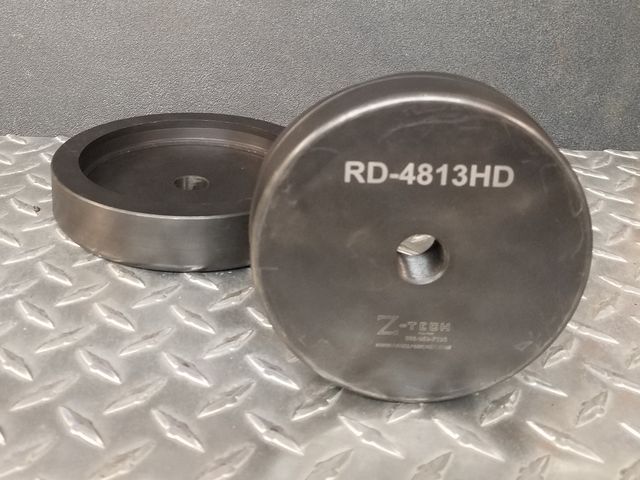 Round Die 4-13/16" (4.813") (122.25mm) Dia. Use 3/4-16 thread pull stud cylinder Includes heavy duty punch