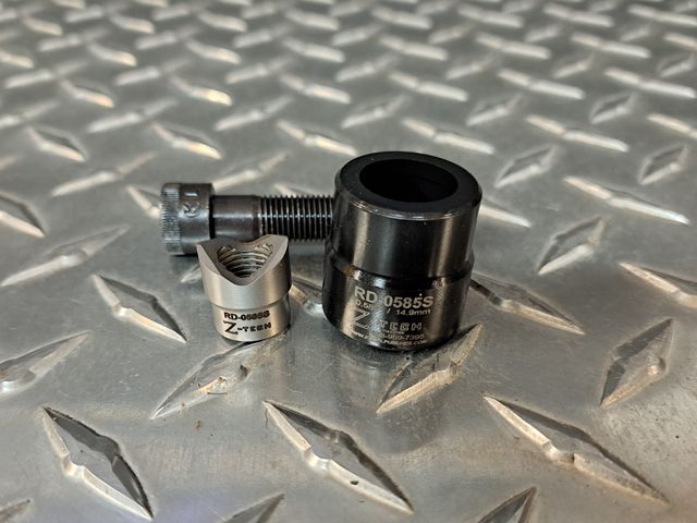 Custom Round Die Set 0.585"  Dia. S-7 Tool Steel Punch 3/8" x 24 Pull stud  Approved for Stainless Steel