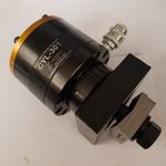 uDK1000 Puller with 3/4-16 Flange nut.  Required for use with uDK- Series Diesets and CYL-301 Cylinder.