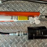 Manual Hydraulic Pump with 96" (long) Hose and male HP connector