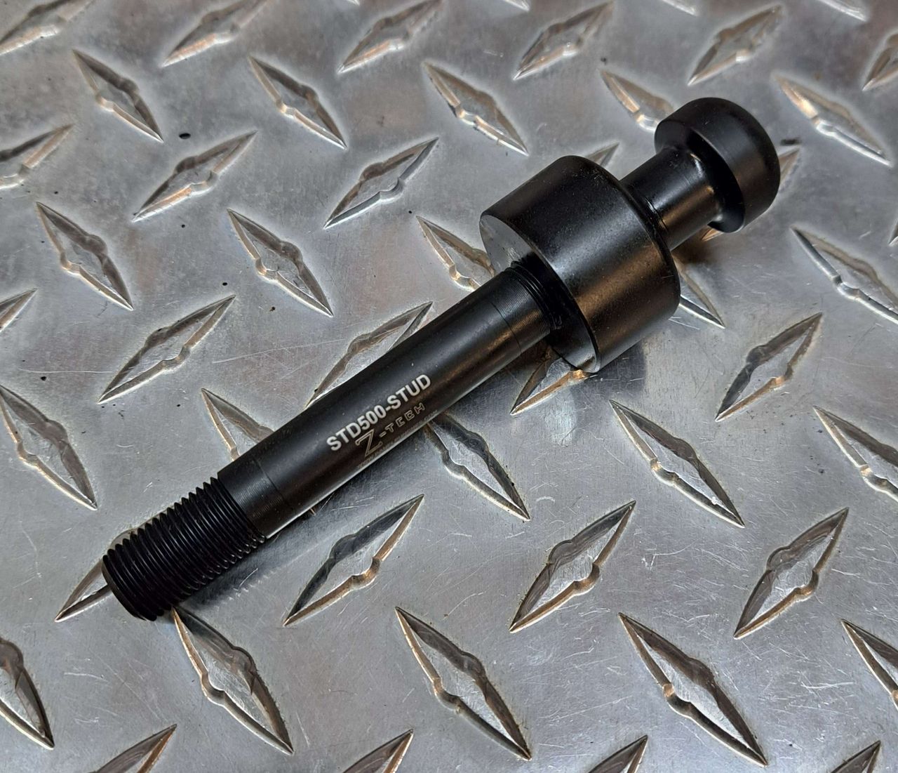 MBP-500-Adapter with optional STD-Stud  for Dies  that require this stud