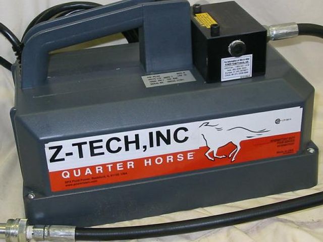 Electric (120V) Hydraulic pump, 48" hose and High Pressure Connector