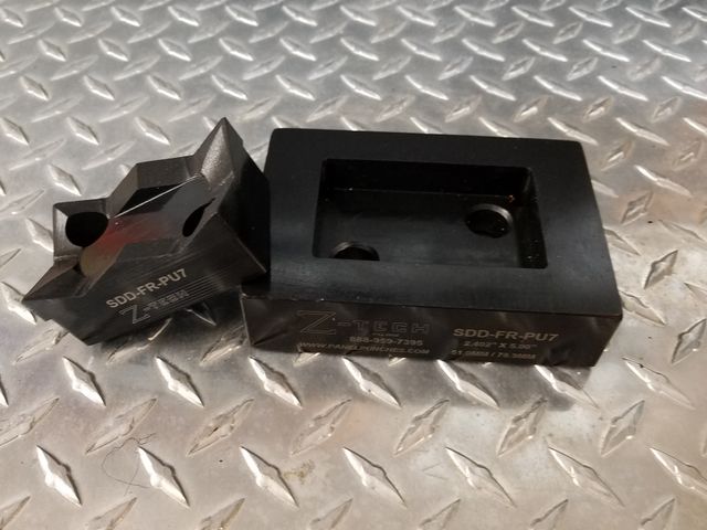 SDD heavy duty version of DD-FR-PU7 For the Mitsubshi FR-PU7 operator interface Opening size 2.008" x 3.110"