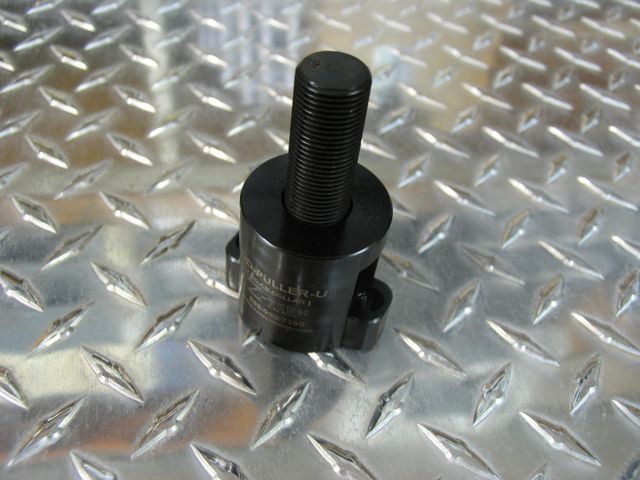 Dandy Die Pulling Adaptor for CYL-201, CYL-205A and Greenlee standard cylinders, including Quick Draws.