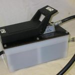Pneumatic / Hydraulic Pump with 48" Hose and High Pressure Coupling