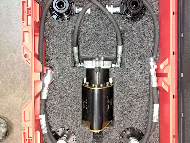 Milwaukee 48-22-8425 PackOut Tool Case with Custom CNC cutout(s) for BV-200-6 and 2ea CYL-200-Series Cylinders