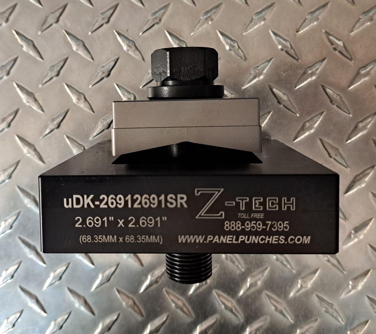 DieSet shown with uDK1000-Puller (Sold Separately)