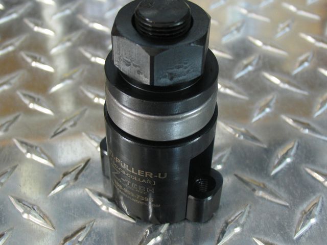 Universal DD Puller,  adapts all DD series die sets for manual or hydraulic pulling methods.