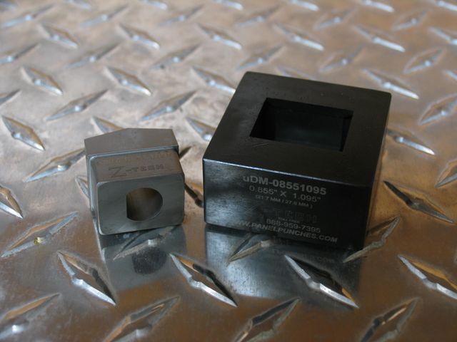 Custom Micro Dandy Die Set  - Single Stud Pull   0.471" by 0.536"